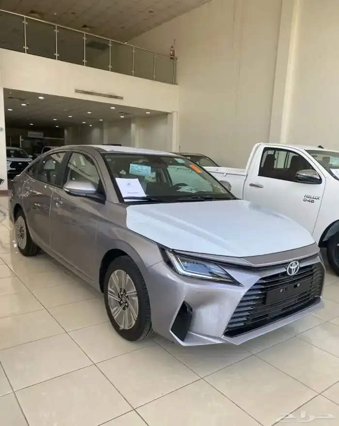 تويوتا يارس YX نص فل 2026 1