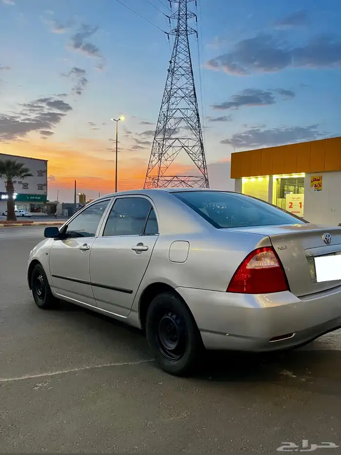 كورلا 2006 نظيف وممشي قليل Corolla Toyota 5