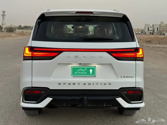 لكزس اف سبورت 2024 سعودي عبداللطيف جميل تشييكاته كلها وكاله 1