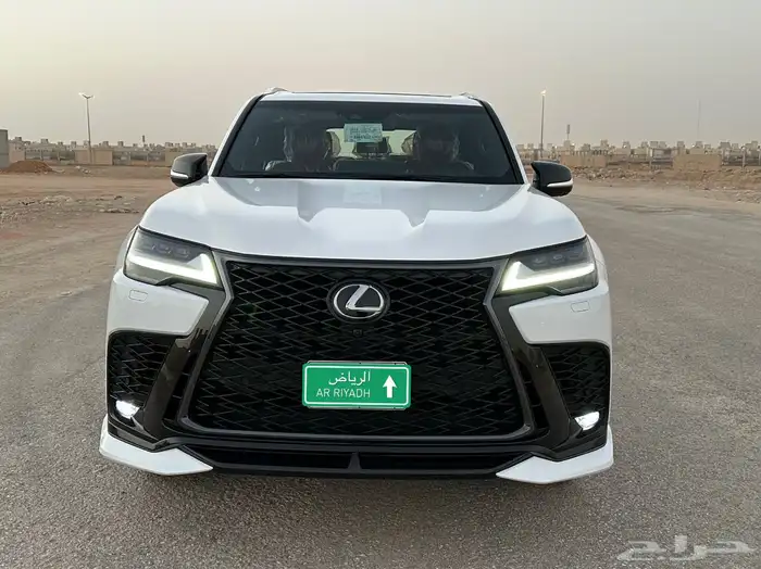 لكزس اف سبورت 2024 سعودي عبداللطيف جميل تشييكاته كلها وكاله 30