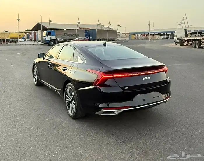 كيا K8 2022 ( بنزين ) فل كامل بدون بانوراما شبه جديدة للبيع 5