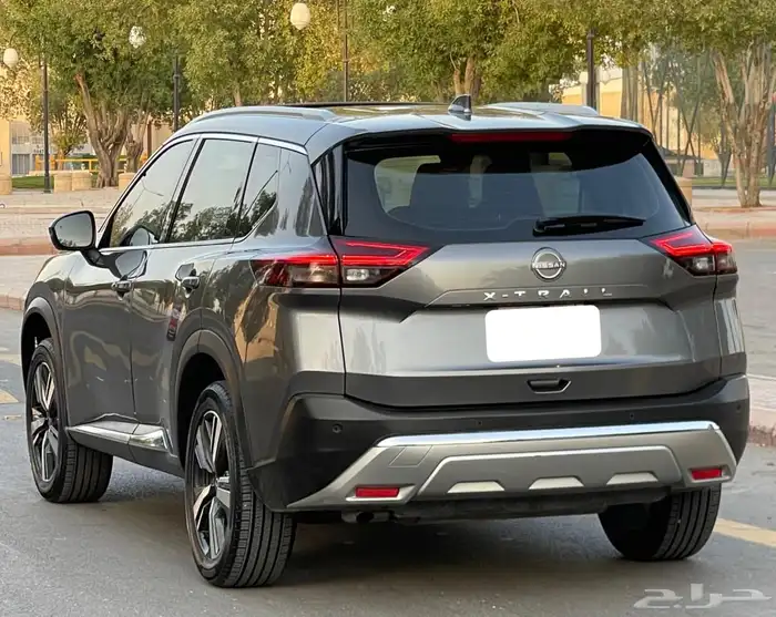 نيسان اكس تريل 2023 فل XL سعودي 5