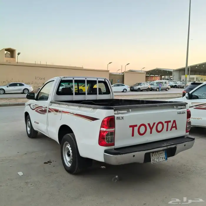 هايلكس 2015 5