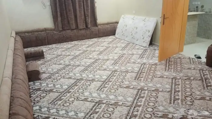 استراحه للايجار السنوي بالحسينيه 0