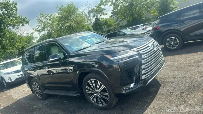 لكزس LX600موديل 2025في دبي 3