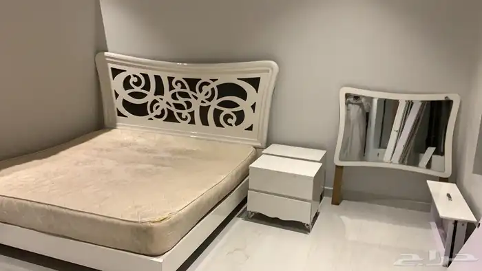 للبيع اوضه نوم كامله 0