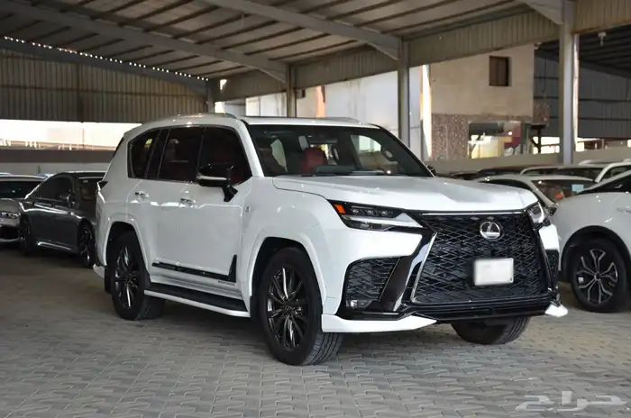 لكزس LX 600 F 2024 بريمي 1