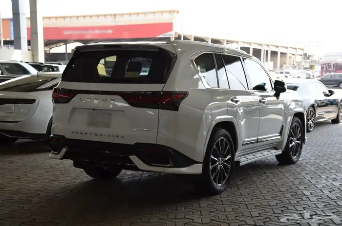 لكزس LX 600 F 2024 بريمي 6
