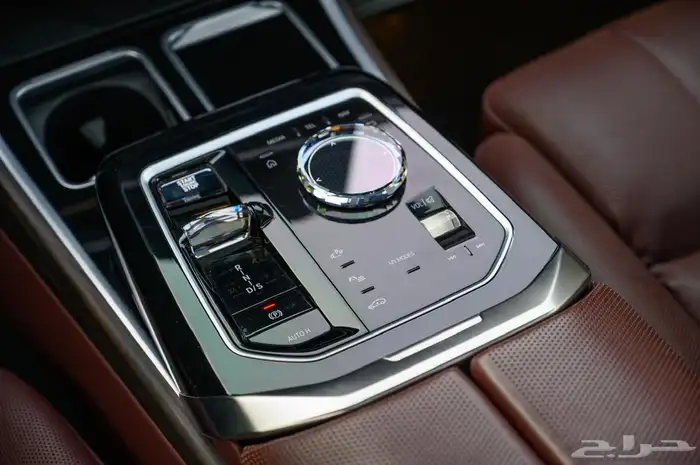 BMW 735 - 2024 بي ام دبليو 38
