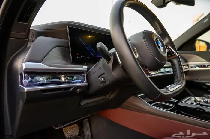 BMW 735 - 2024 بي ام دبليو 15