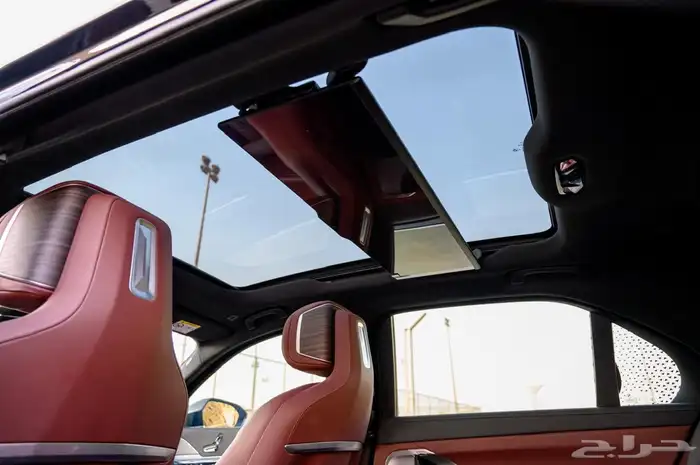 BMW 735 - 2024 بي ام دبليو 22