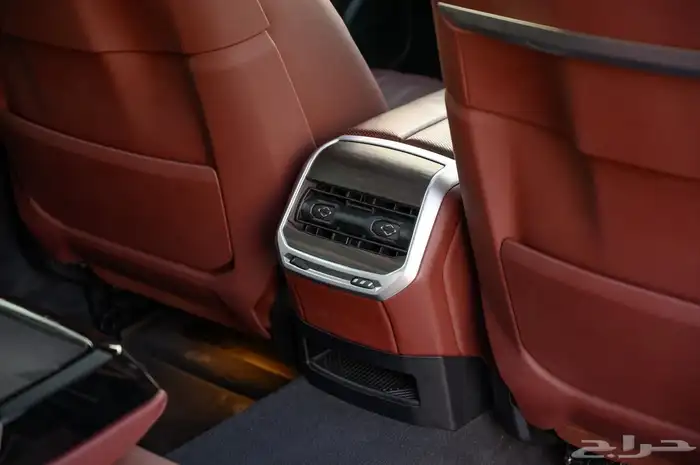 BMW 735 - 2024 بي ام دبليو 28