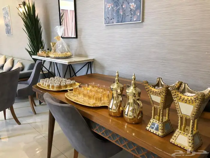 قهوجي وصبابين قهوة قهوه صباب صبابين صب قهوة قهوجين ضيافة 1