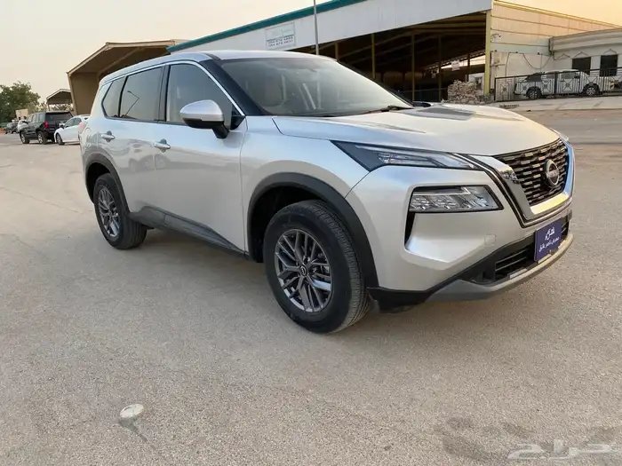 نيسان اكس تريل 2023 ماشي 21 الف موتر شرط 1