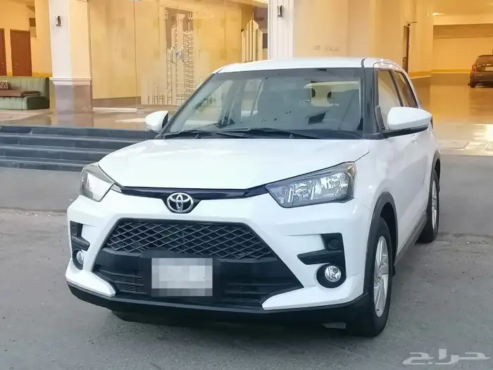للبيع تويوتا رايز الموديل 2023 بدي وكاله كامل 3