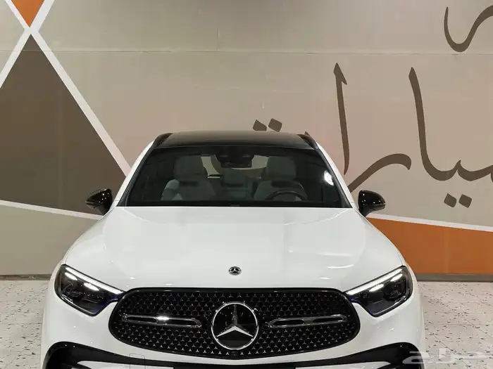 مرسيدس GLC300 2023 AMG . رصد الفخامة 8