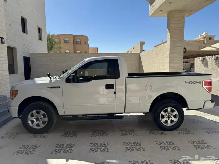 للبيع فورد F150 دبل 2011 شرط بدي ومحركات 5