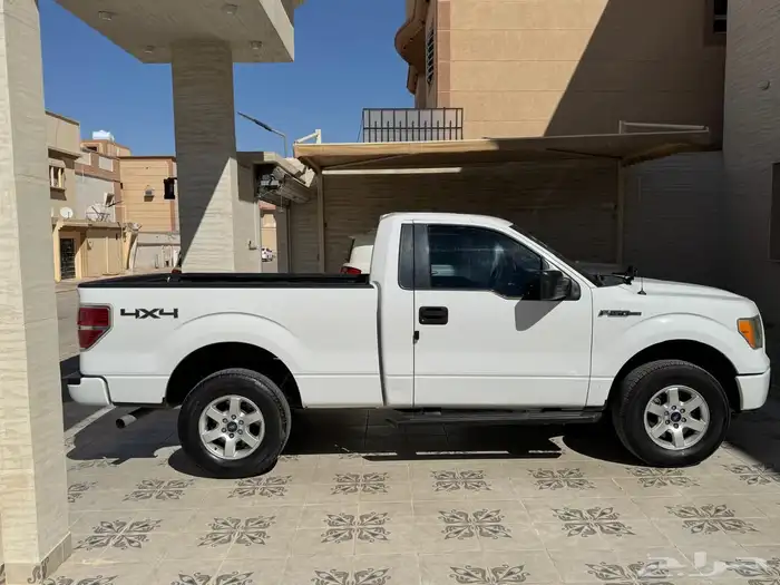 للبيع فورد F150 دبل 2011 شرط بدي ومحركات 4