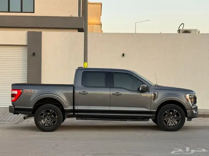 فورد 2021 F150 لاريت V8 4