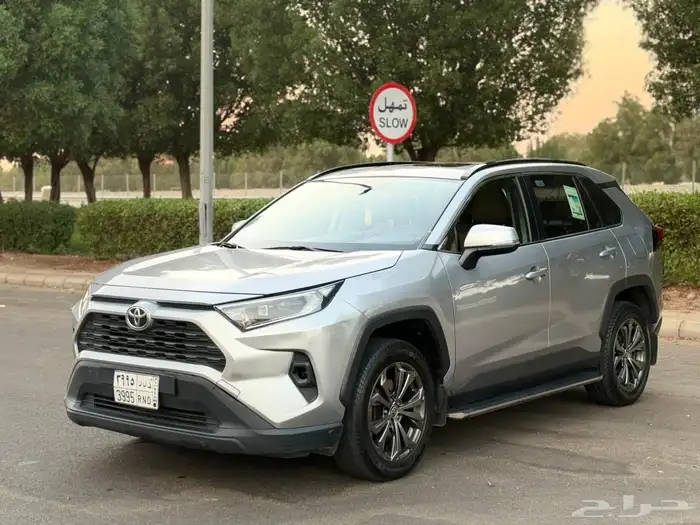 تويوتا راف فور 2022 فل كامل دبل 1