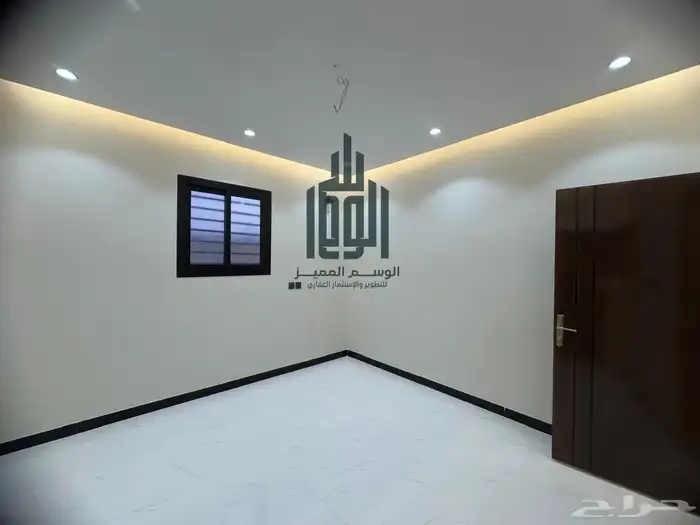 فلة روف أرضي للإيجار بحي الشفا 3