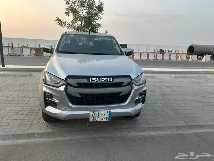 ايسوزو ديماكس 2022 5