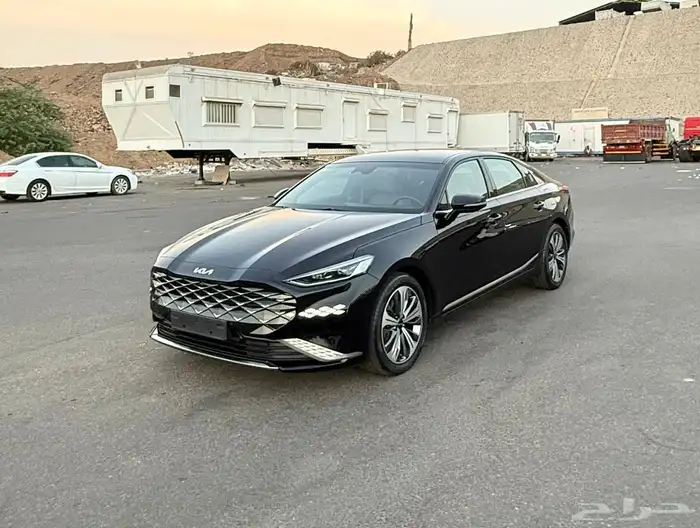 كيا K8 2022 ( بنزين ) فل كامل بدون بانوراما شبه جديدة للبيع 0