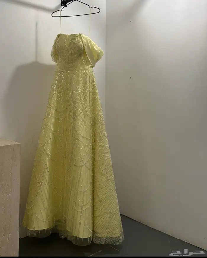 فستان للبيع 0