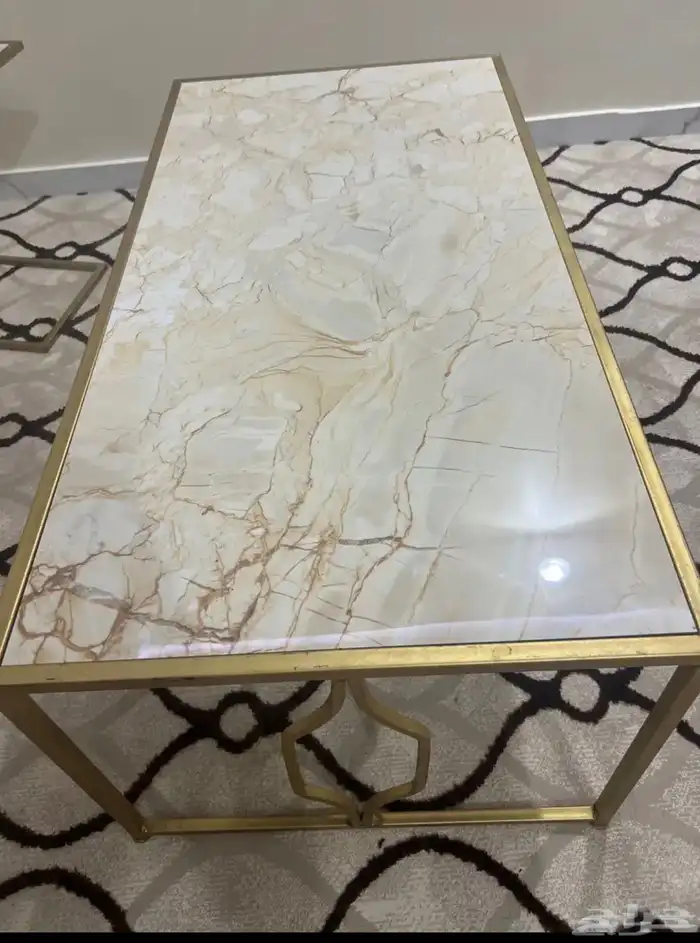 طاوله سيراميك مع 4 خدمه 1