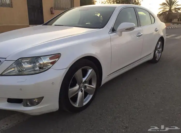 LS460 - 2010 شورت 1