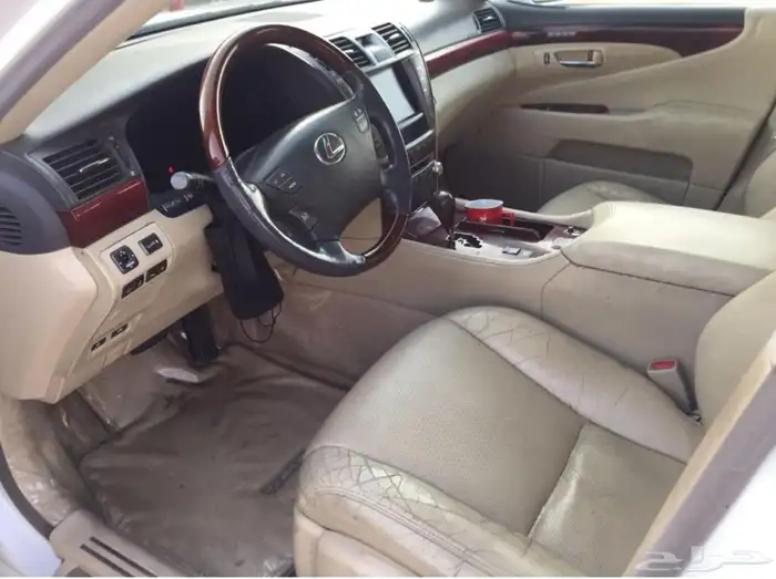 LS460 - 2010 شورت 6