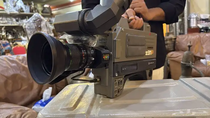 فرصة .. كاميرا سينمائية احترافية تراثية متحفية 0
