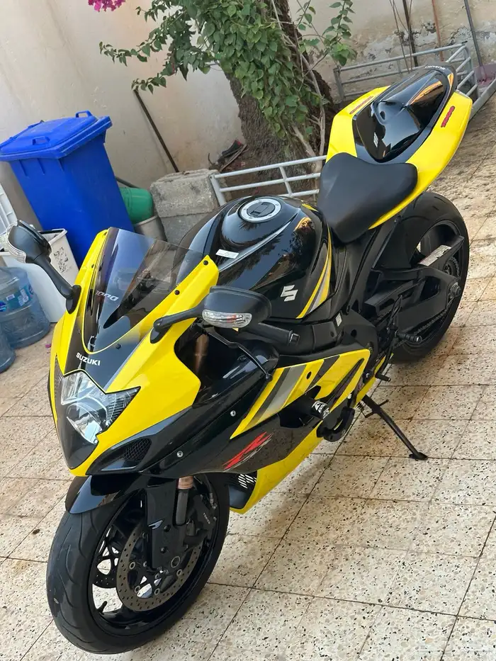 Suzuki gsxr 1000 3