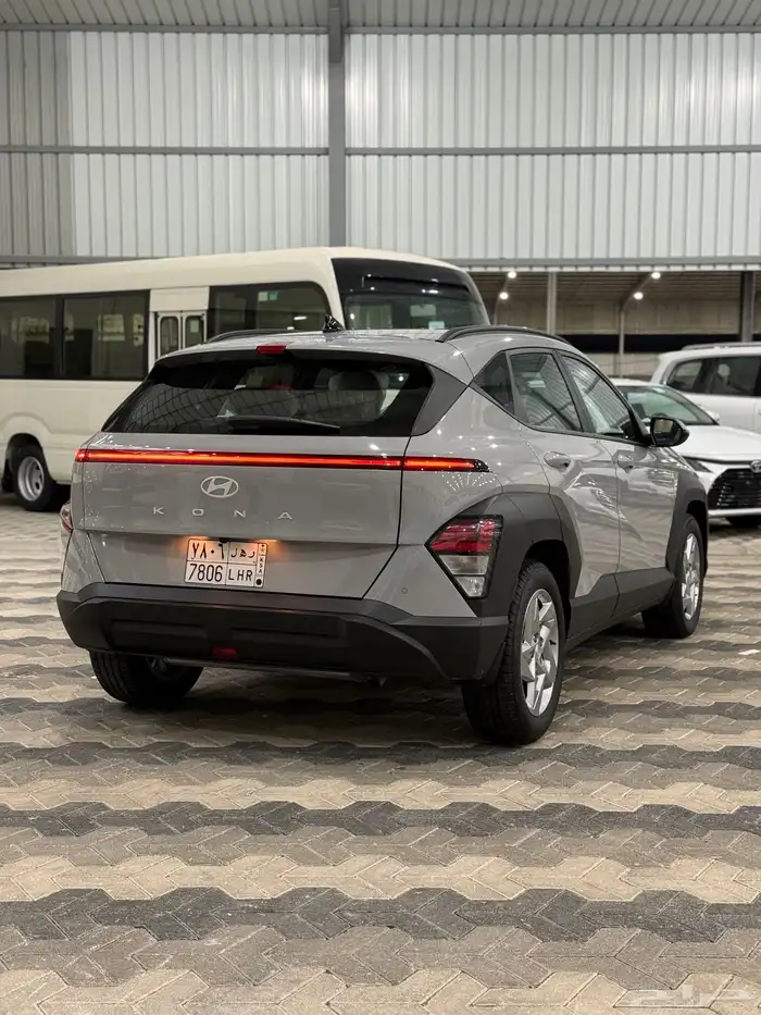 هونداي كونا 2025 فليت ( بنزين ) العداد 12 الف فقط 7