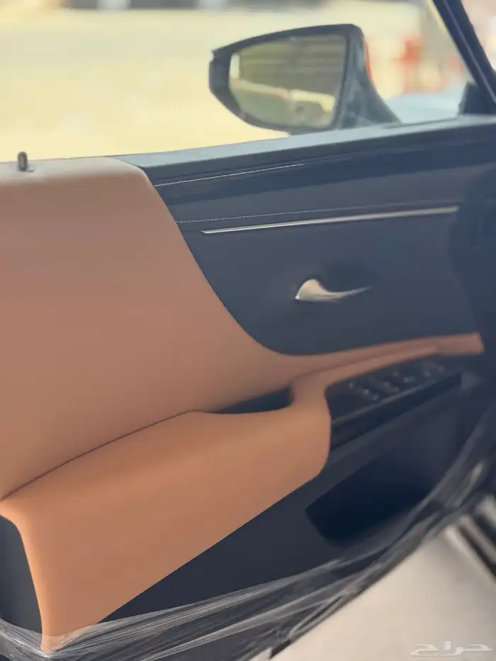 لكزس ES250 بنزين 2025 فئة AA (سعودي) 5