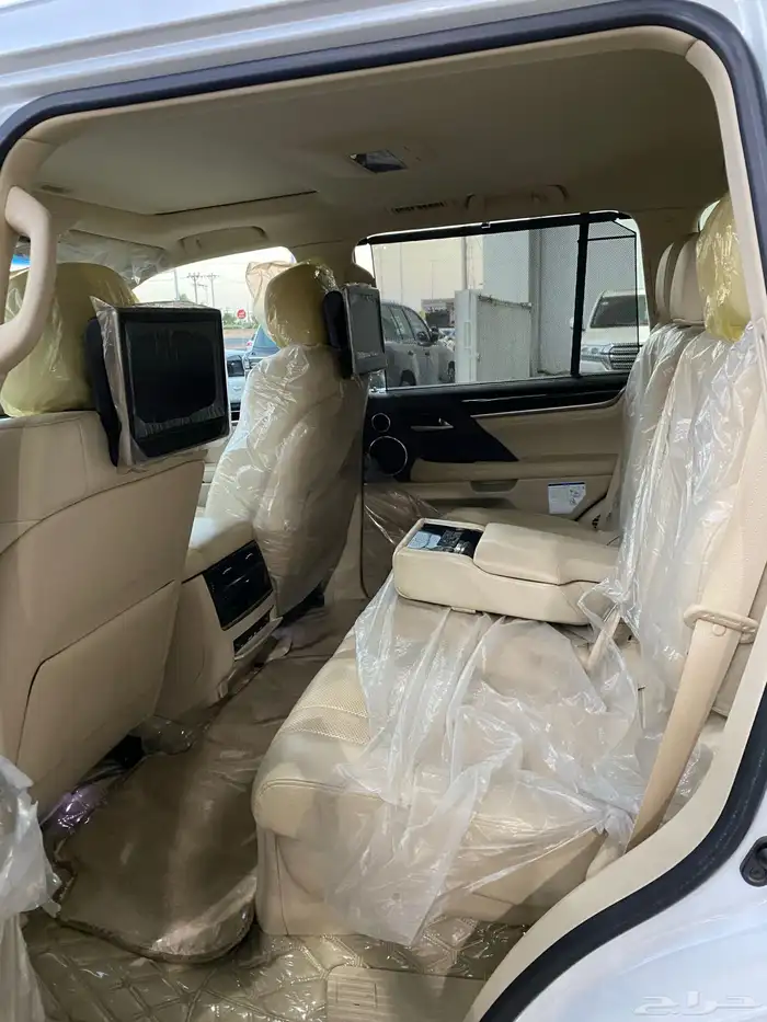 لكزس LX 570 2020 سعودي 12