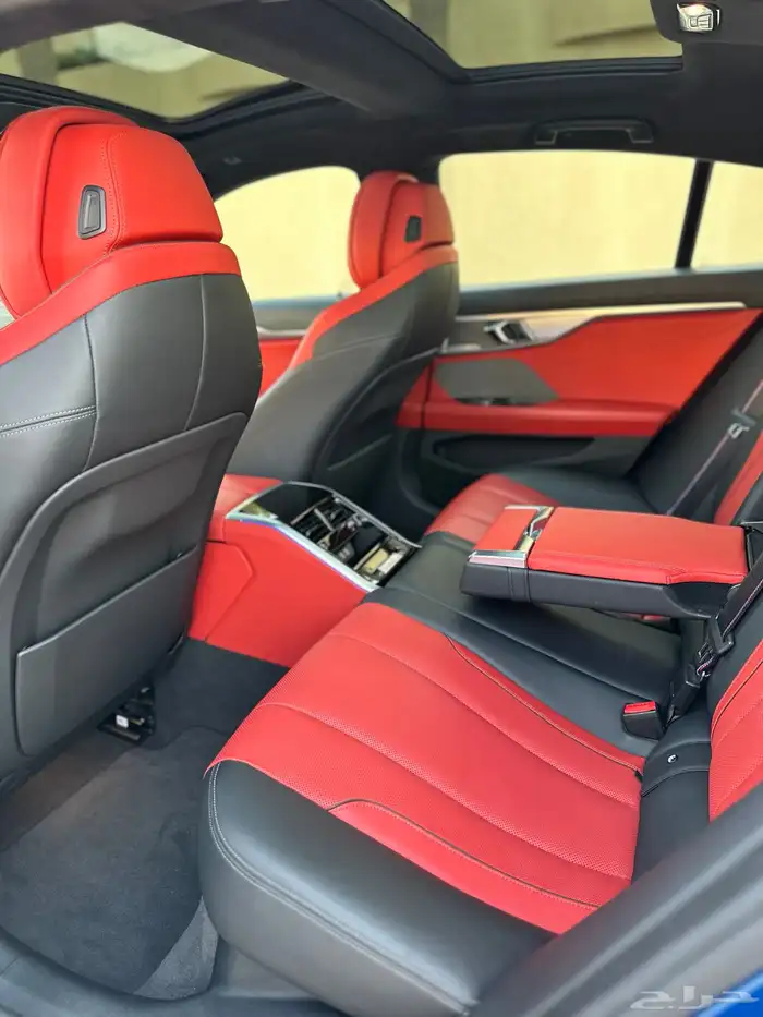 بي ام 840i 2020 على الضمان والصيانات المجانيه 23