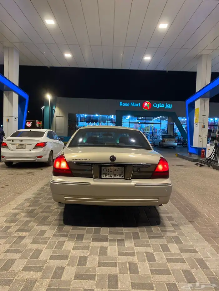 فورد جراند ماركيز 2