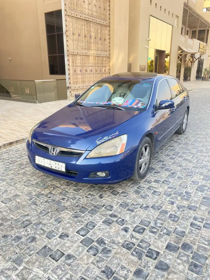 سيارة Honda Acord 2003 عليها ضمان أسبوع 14لل صامل 1