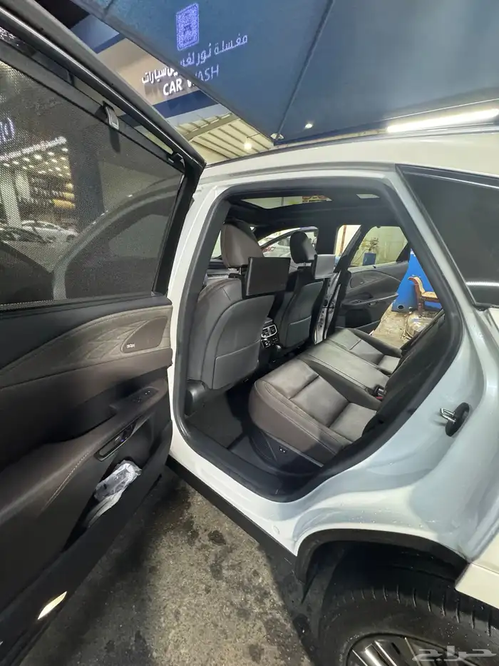 Lexus RX350h CH Full option - First owner 5