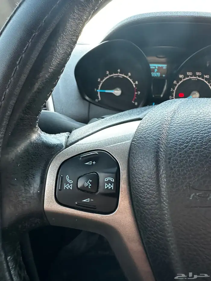 Ford EcoSport 2015 24