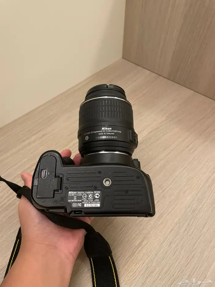 كاميرة نيكون D5100 5