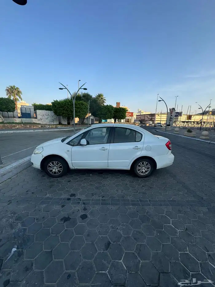 سزوكي SX4 2010 9