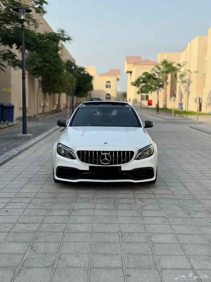 MERCEDES C63s 2016 1