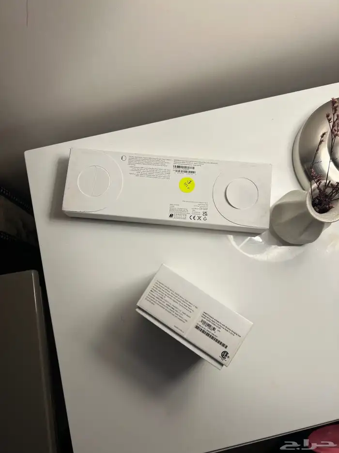 ساعة ابل وسماعة جديد للبيع 1