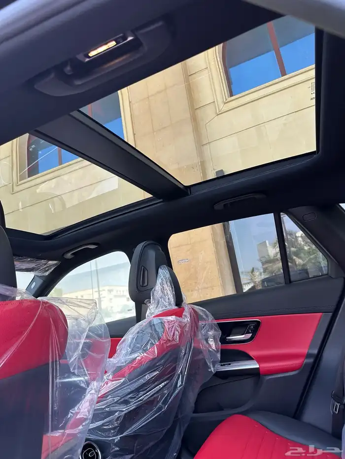 مرسيدس GLC300 AMG موديل 2025 شبه جديد 12