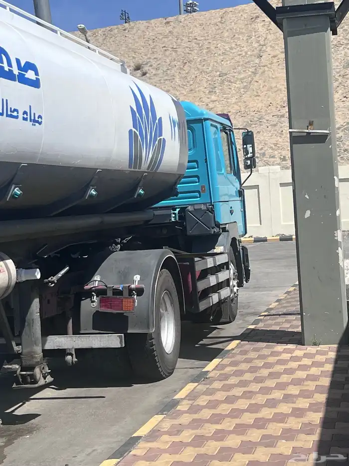 راس شاحنة مان نظيف جدا  مديل 2000  حجم 414 1