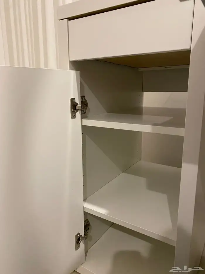 مكتب 2