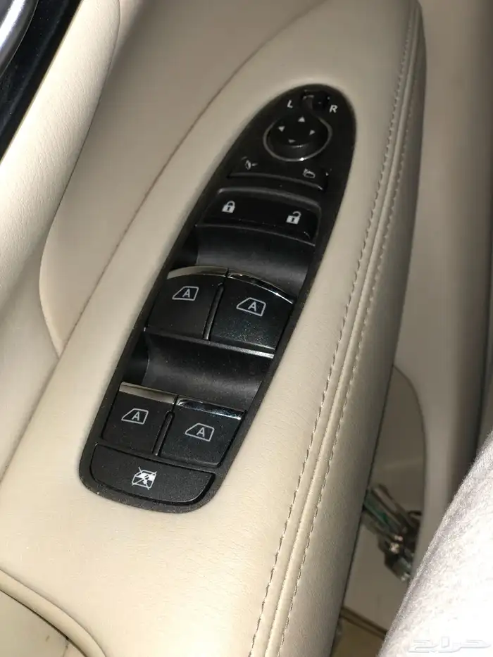 إنفينتي Q70 2017 11