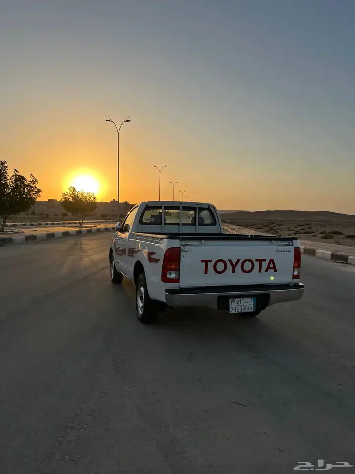 هايلوكس 2011 18
